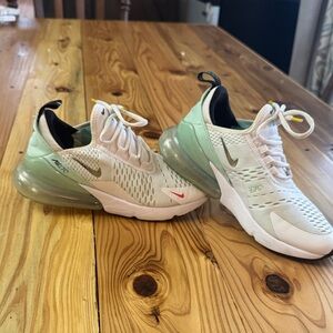 Nike Air Max 270 White and Mint